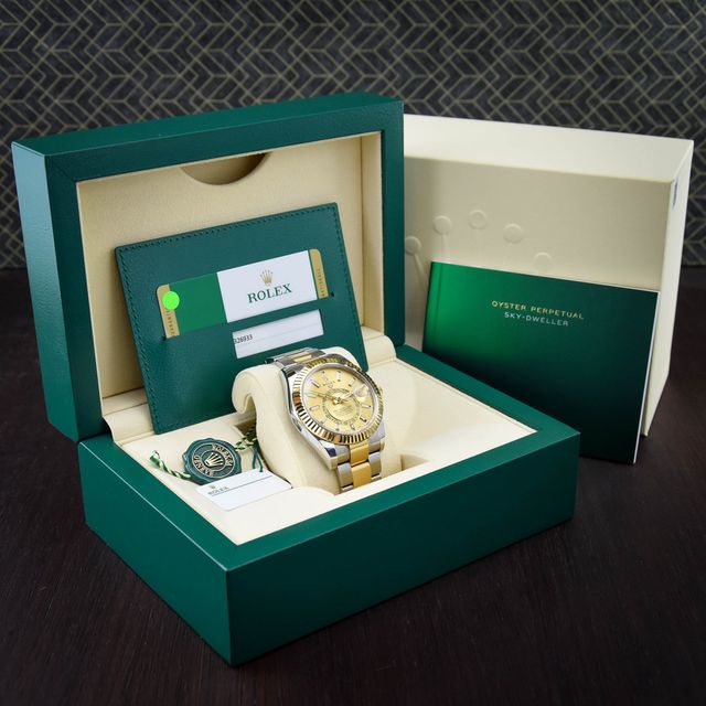 Rolex Sky-Dweller 326933 Image 6